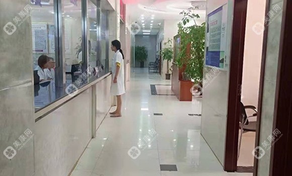 太原醫(yī)大醫(yī)院口腔科