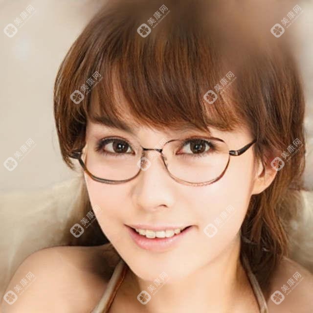 济南黑牙美白多少钱？2025年详细黑牙美白价格表