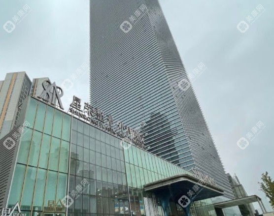 李世荣男性生殖器延长增粗价目表：李世荣本人延长增粗6.8w起，徒弟操刀4.8w起