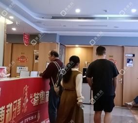 北京丰台中诺口腔医院种植牙价格表