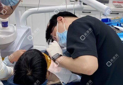 沈陽全家口腔曹成昊醫(yī)生