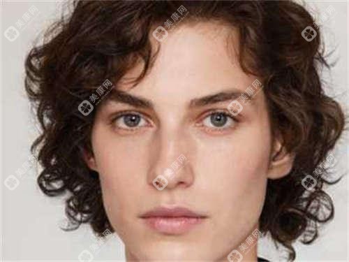 2025成都大麦植发价格表：FUE无痕8K+/微针加密1.2W+/不剃发2.5W+