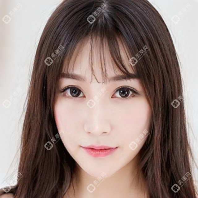 广州市李勇口腔诊所牙齿矫正费用揭秘：隐形矫正2W+ 金属自锁1.5W+ 牙齿美白5K+