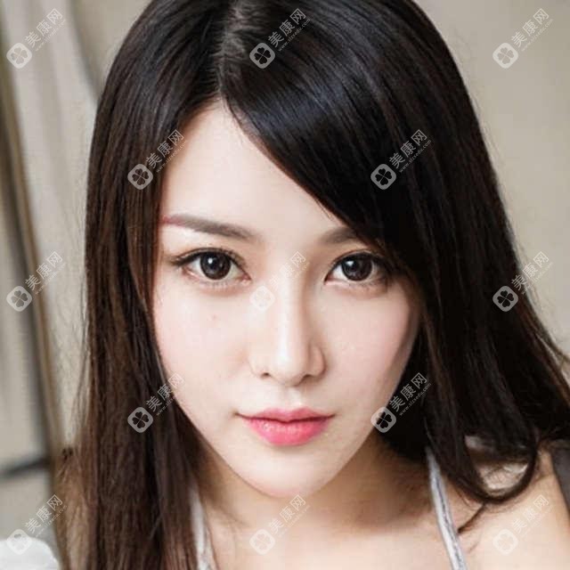 武汉吸附性义齿价格一览：武汉海贝 vs 武汉大众，不同医院收费对比及推荐适合人群分析