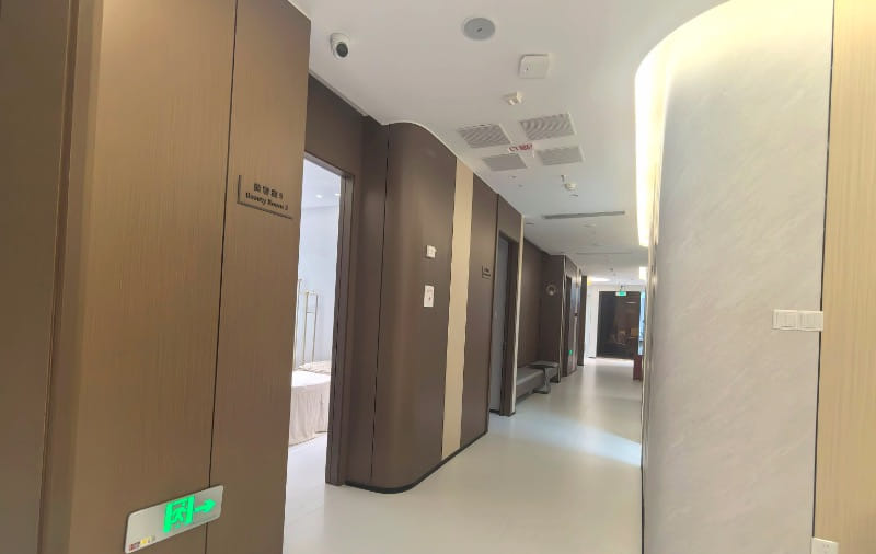 二、福州开心医疗美容医生余乐平做吸脂贵吗？腰腹大腿环吸价格一万六起